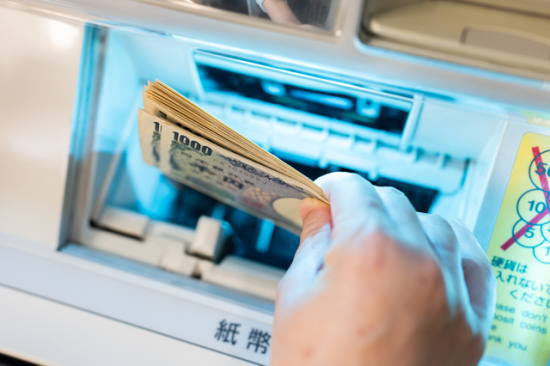 クレジットカードでお金借りるアプリ